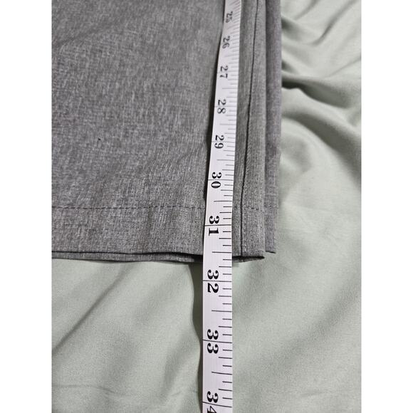 Under armour 34x32 men's loose fit vented gray gold pants - Picture 10 of 10